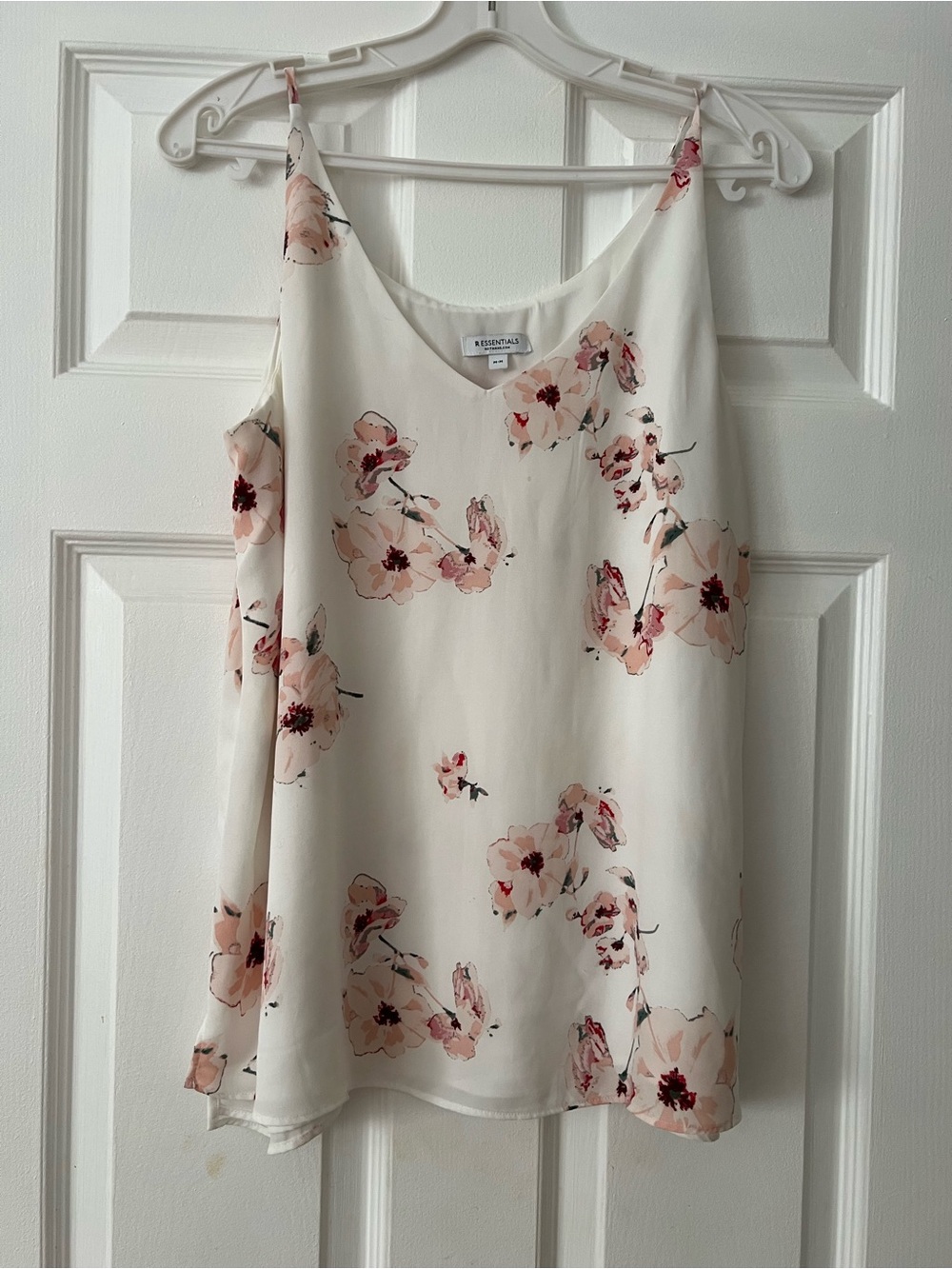 REITMANS R Essentials Floral Cami Top - Medium -